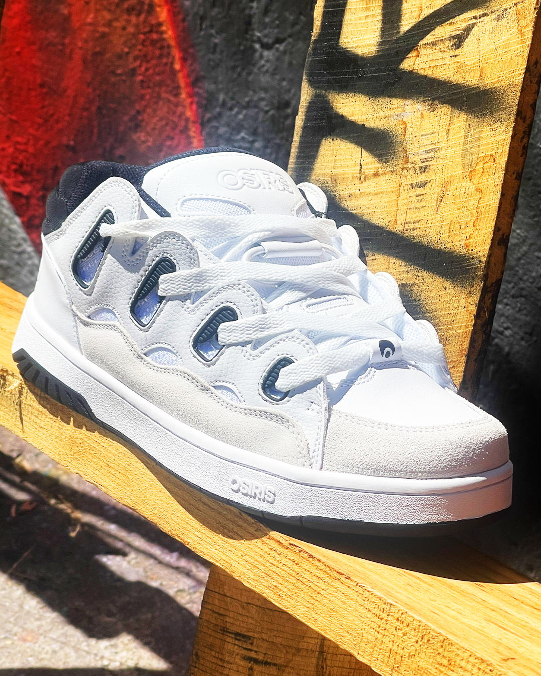 D3 S White/Black/White