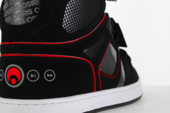 NYC 83 Clk Black/Red/Boombox